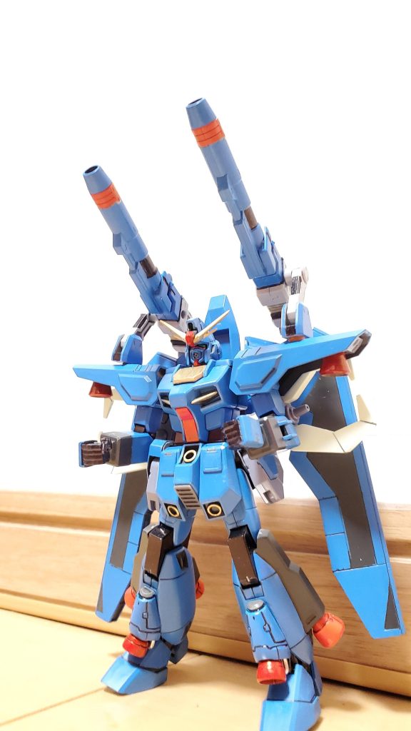 また、ベース機は量産型のレイダーでありながらゲルプレイダーで得たデータを元に再調整と改修をおこなった。その結果、出力や飛行能力が向上し長距離航行できる航空戦力としても期待される。