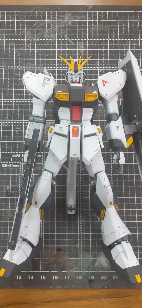 アップデート前すごくシンプルで、スマートです。上半身に対して下半身がスッキリしすぎてるかんじなので…