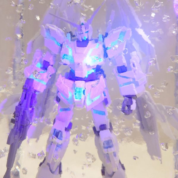 神秘のユニコーンガンダム