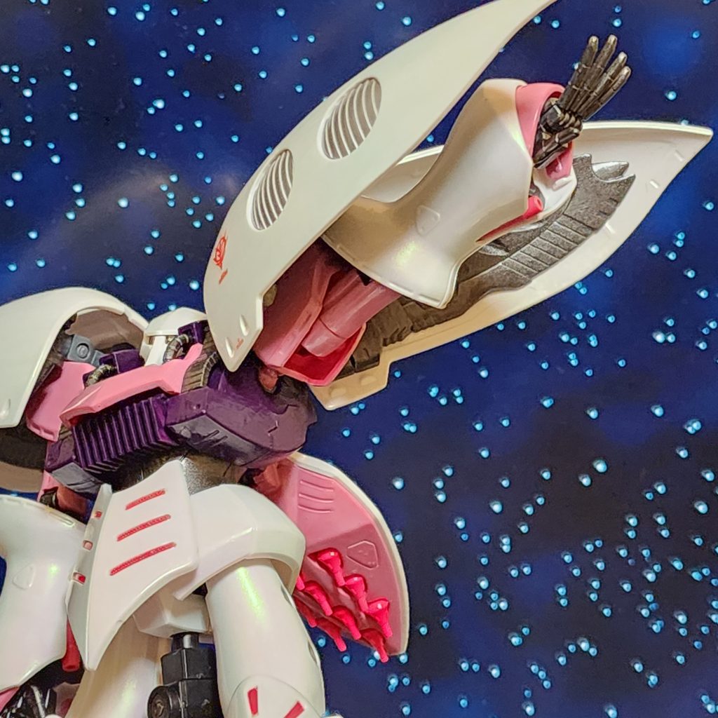 10機あるファンネルも塗り分けしました