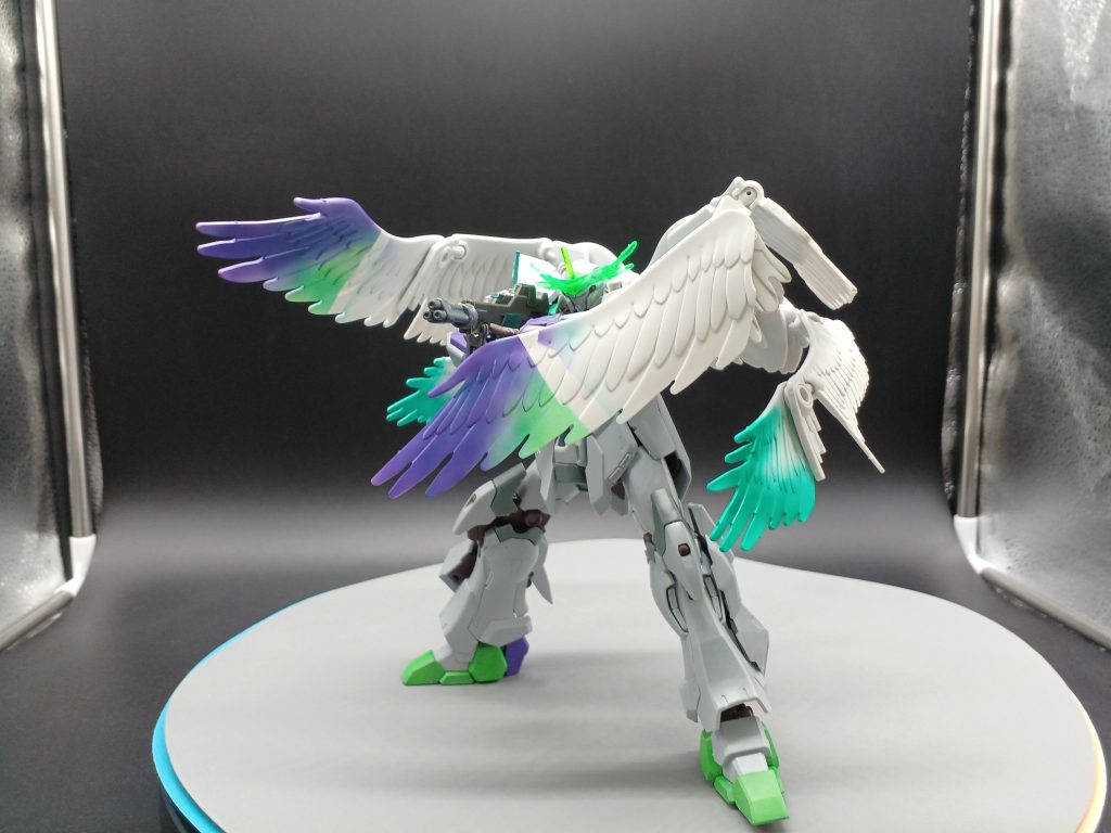 ポーズ2ビームライフル装備です。