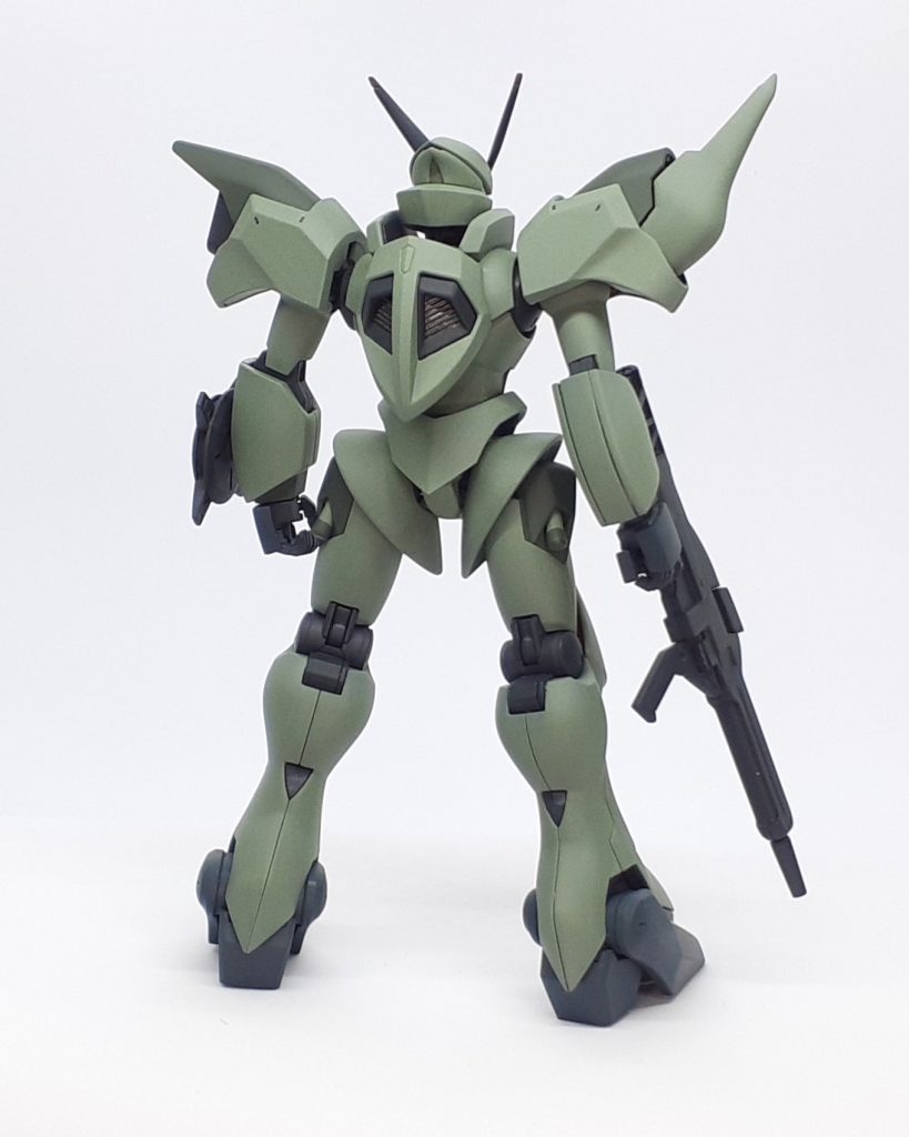 RE/100 シャッコー–3枚目/制作者：マギー・サン