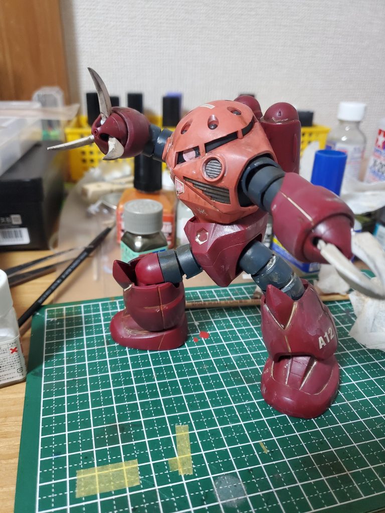 汚しに使った塗料は錆垂れ  ･･･ Mｒ.ウェザリングカラー  グランドブラウン潮浮き  ･･･ エナメル塗料  フラットベース、フラットホワイト赤錆  ･･･ Mｒ.ウェザリングカラー  ラストオレンジ