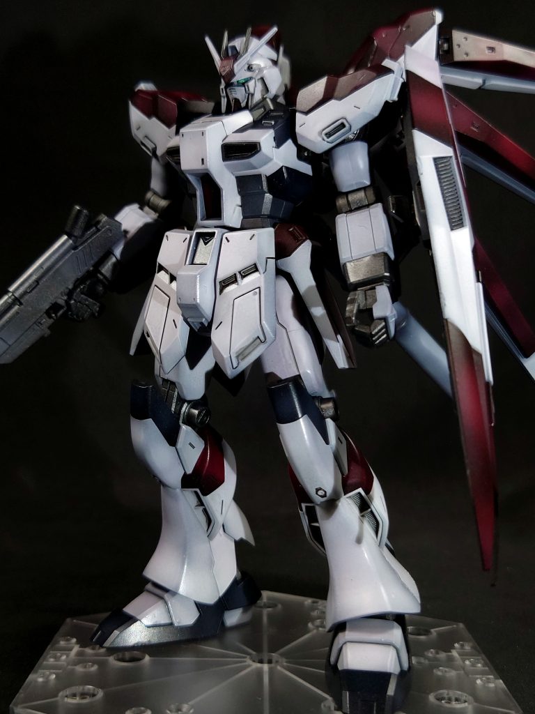 胚乳ガンダム–2枚目/制作者：やっすおう