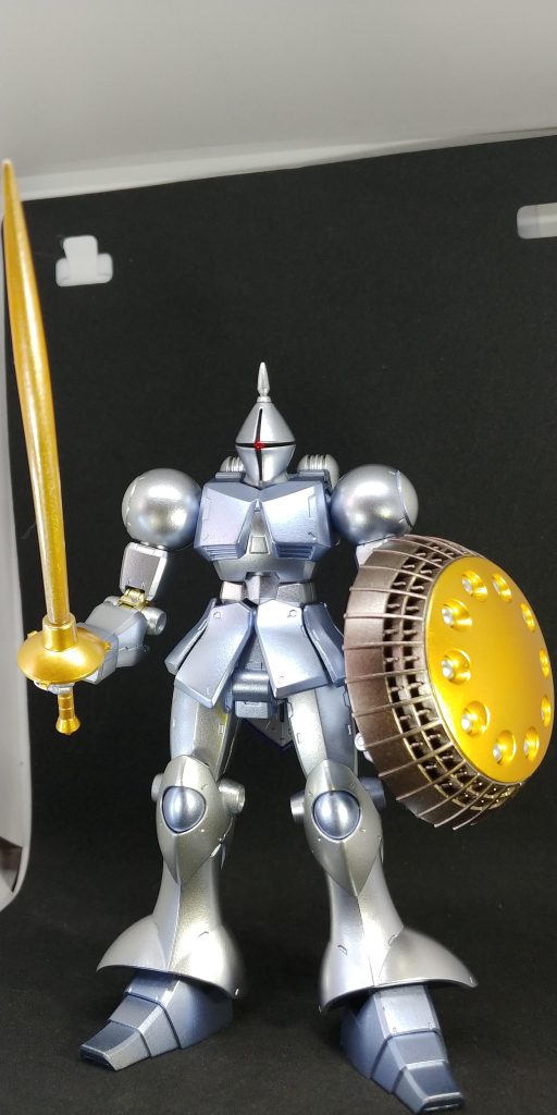 今回のガンダムマーカー【シャインシルバー×Gブラック】、【シャインシルバー×Gメタバイオレット】、Gシルバー、シャインシルバー、イエローゴールド、ホワイトゴールド、【ヘビーガンメタリック×Gゴールド×ロイヤルメタレッド】、ロイヤルメタレッド