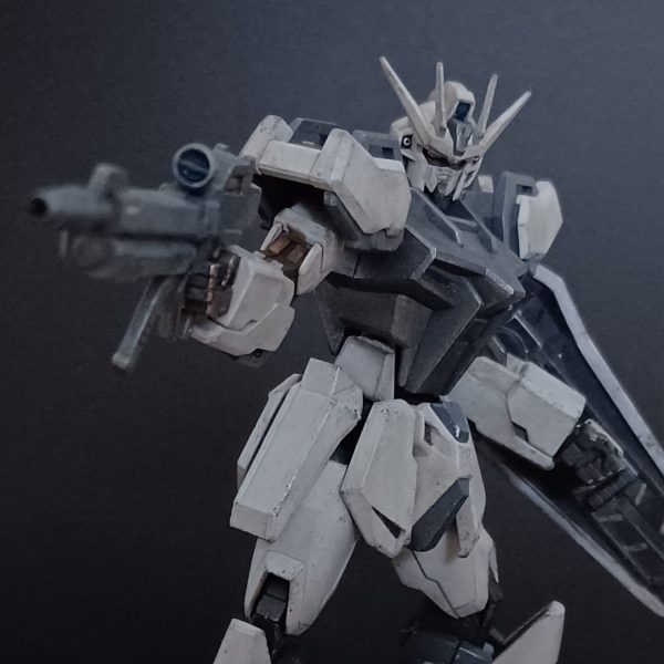 ENTRY  GRADE  1/144ストライクガンダム(ディアクティブモード)