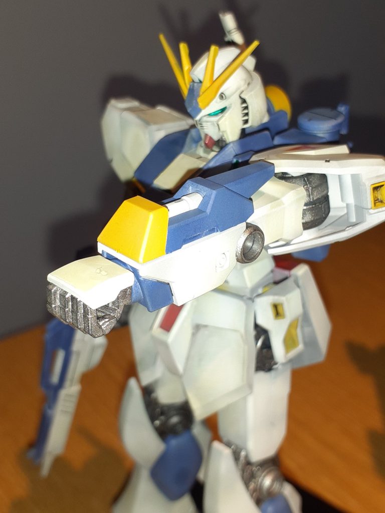 腕が…逆襲の…、ひとり一千万年銀河…♪いくつもの罪を、く～りか～えす…！