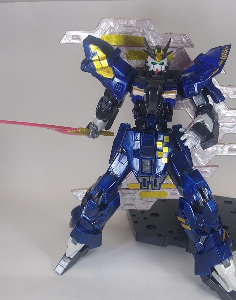 左肩は稲穂のイメージです。腰回り寂しかったので何となく和風かなぁと市松模様。