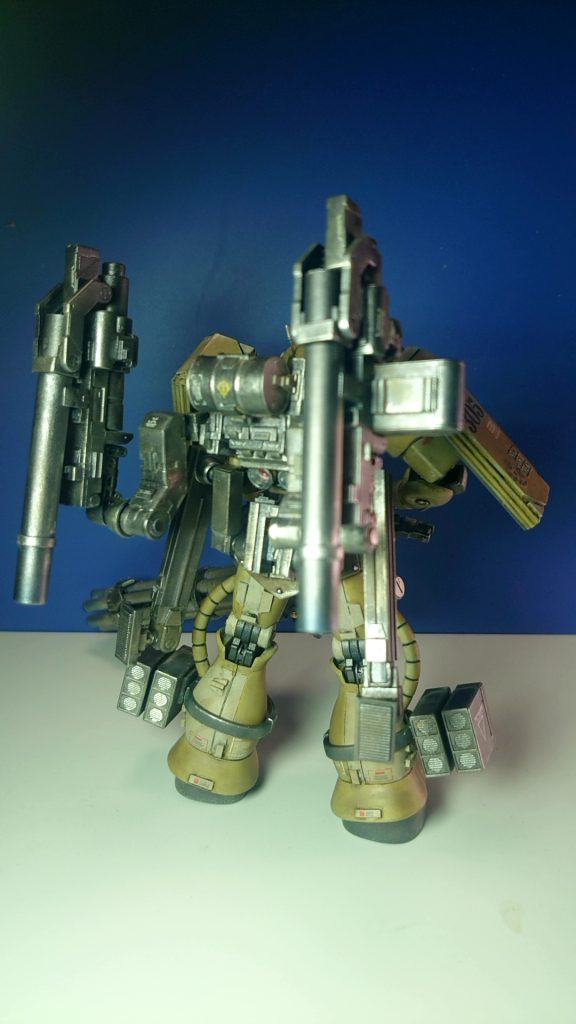 フォールディングキャノン折り畳み時(背面)。