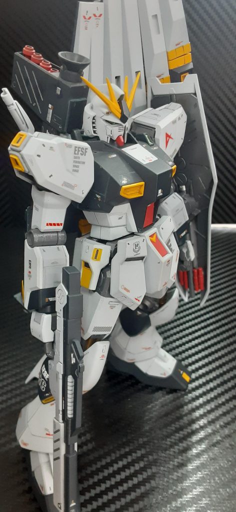 顔もかっこいですね。