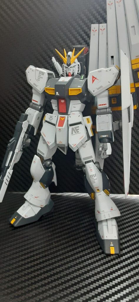 全身にデカール追加して情報量マシマシにしてみました。