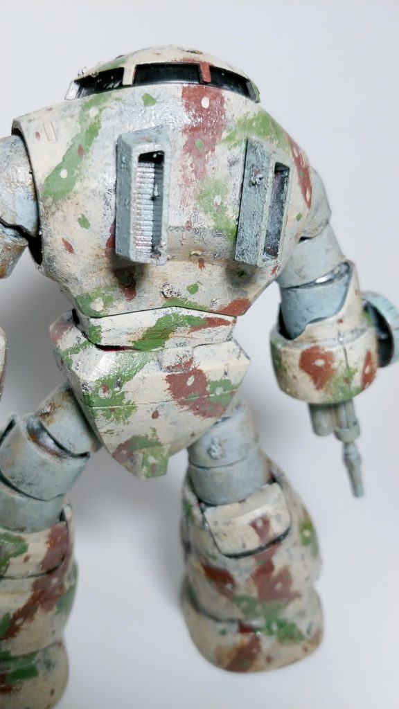 背中の水中ボンベみたいなやつは外して、スラスターに変更