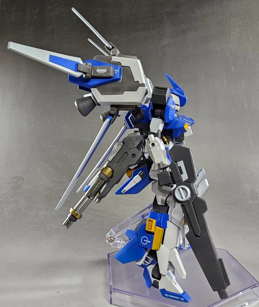 大気圏内飛行兵装 飛鳥 ほぼスクラッチで制作したフライトユニット。ちなみに武装の名前はある県の地名から拝借しました。