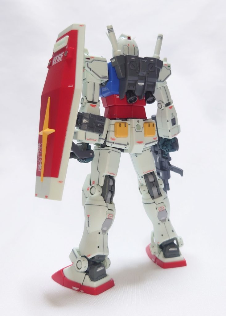 HG ガンダム (中期型)–4枚目/制作者：ガノー