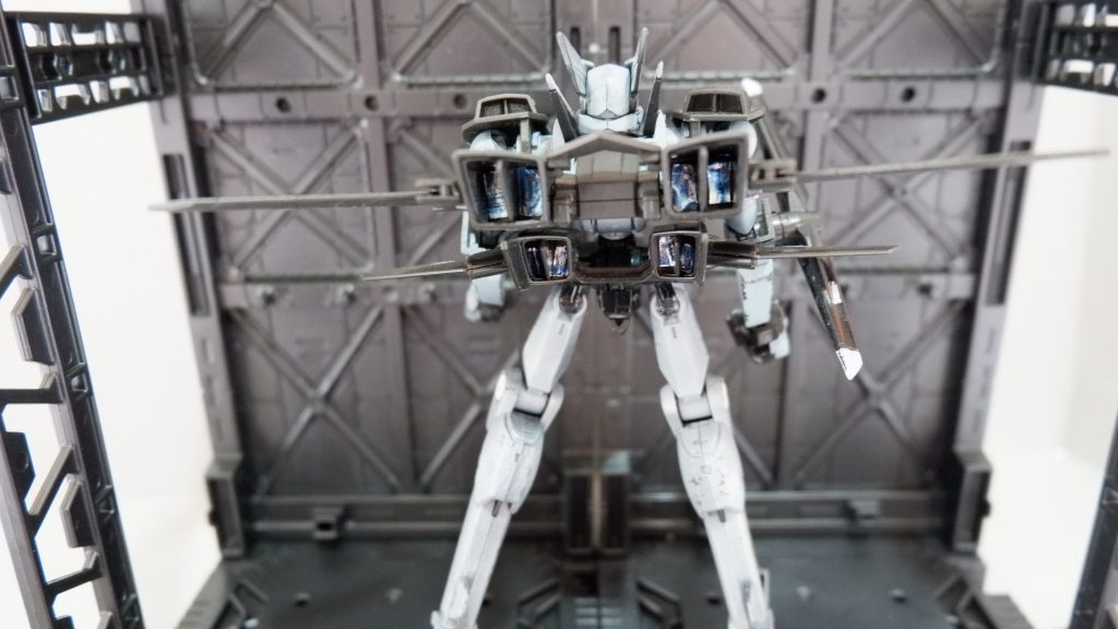 噴射部にちょっと工夫をしてみました。わかりにくいけど銀のシールにクリアブルーを塗って貼り付けました