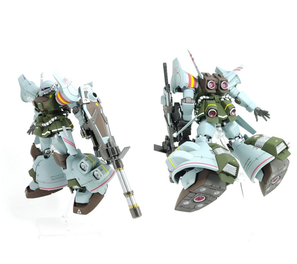 飛行状態です、飛ぶために設計された脚部と背面のバーニア、翼のディテールと飛行している姿が様になります。右手の開き手も寄与していると思います。エフェクトパーツとか追加するとより良いかもです。(そういえば、買っていたな…)