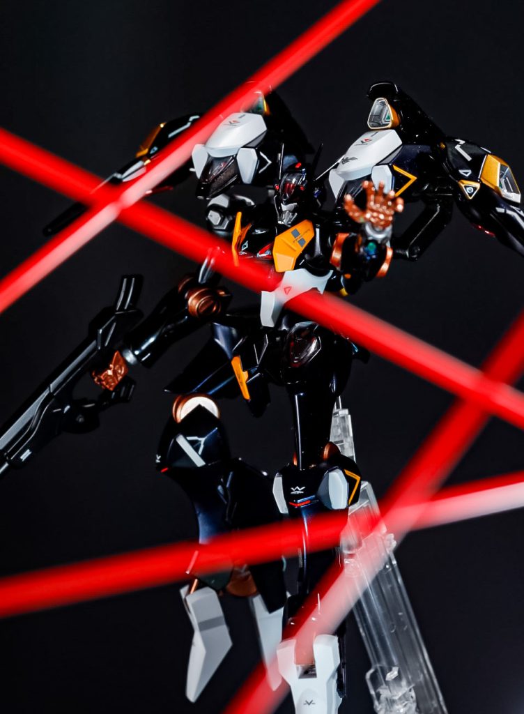 ファラクトの赤い呪いコラキは赤と青のメタリックカラーで塗りました。