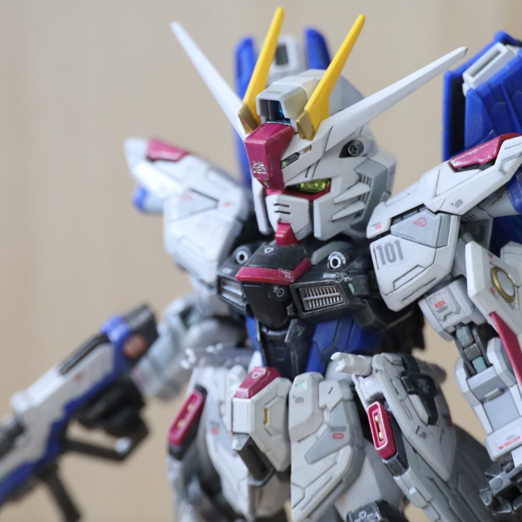 MGSD フリーダムガンダム　塗装完成品　ヤタノカガミver セット MGSD フリーダムガンダム 塗装完成品 ヤタノカガミver セット