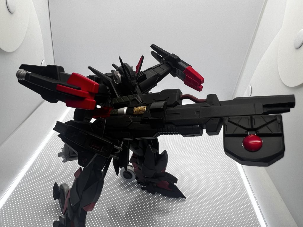 ベイルブラスター(暫定呼称)1リロードで五発のビームを当てるバスターライフルと言う設定で作りました