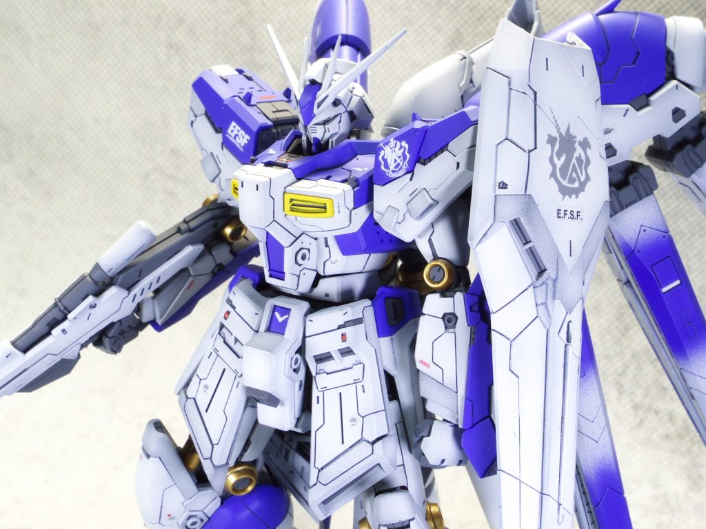 RG Hi-νガンダム–4枚目/制作者：gunplacraft