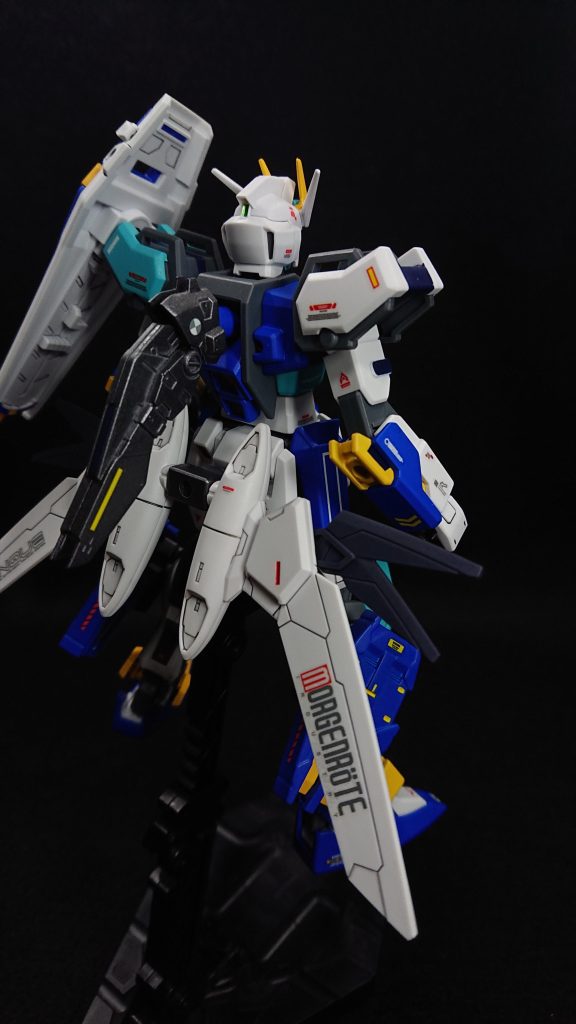 使用した塗料タミヤカラースプレー・ゴールド・シルバーリーフ・ガンメタル・コーラルブルー・クロームイエロー・ピュアーブルー