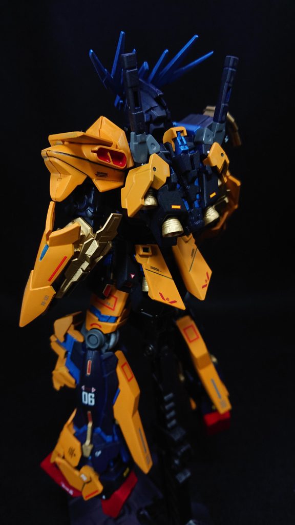 使用した塗料タミヤカラースプレー・イタリアンレッド・ゴールド・ライトメタリックブルー・ダークブルー・ブリリアントオレンジ・メタリックオレンジ・ピュアーメタリックレッド