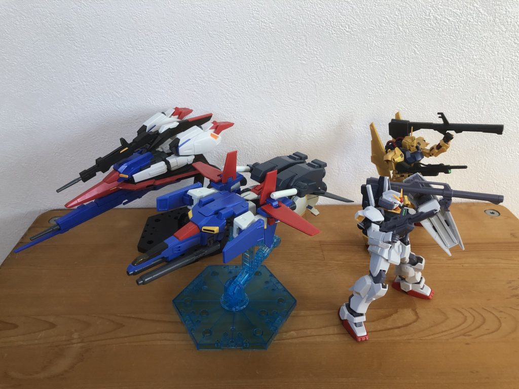 最後はフル装備で全員集合。Gフォートレスもかっこいいんですよねー。