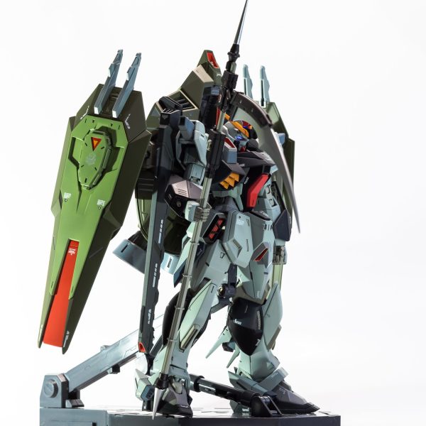 フォビドゥンガンダム