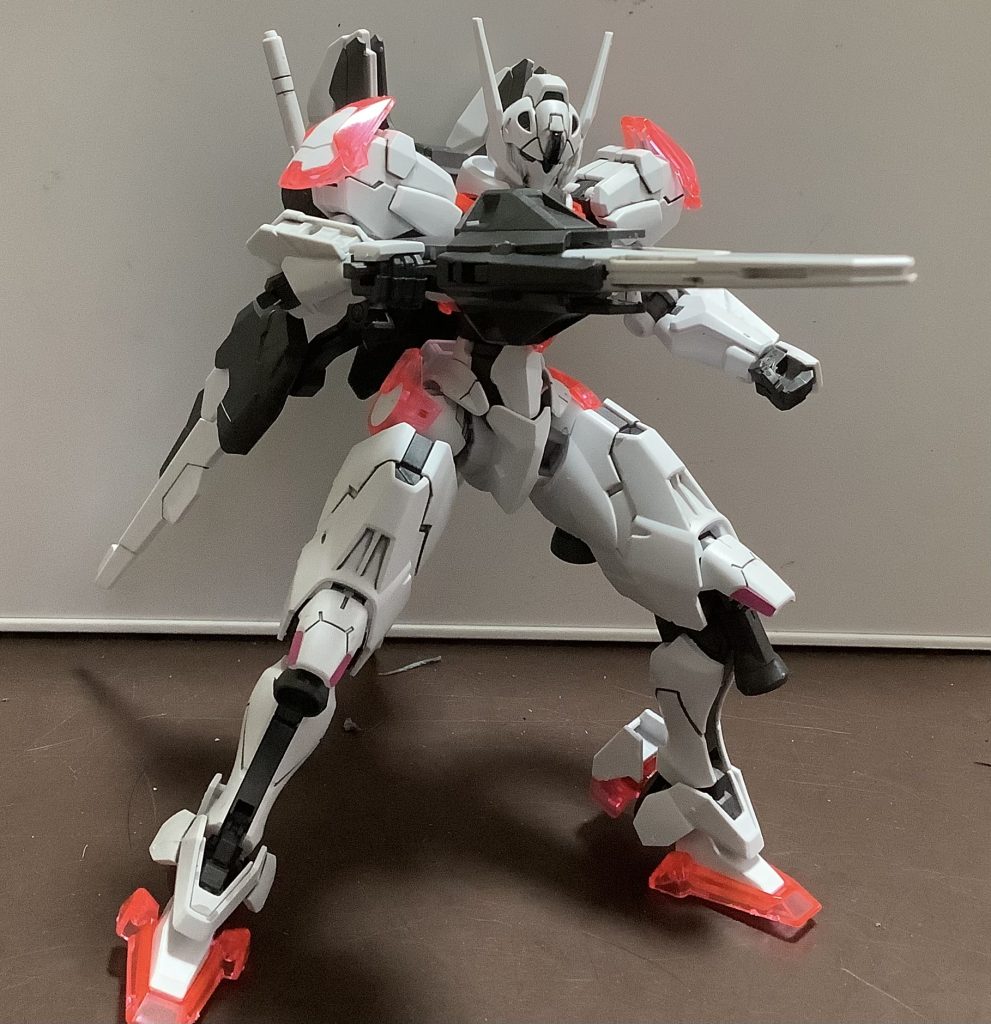 銃を構えるだけでもかっこいい…あれカッコいいしか言ってない？ルブリスがカッコ良すぎるからしょうがない( ・∇・)