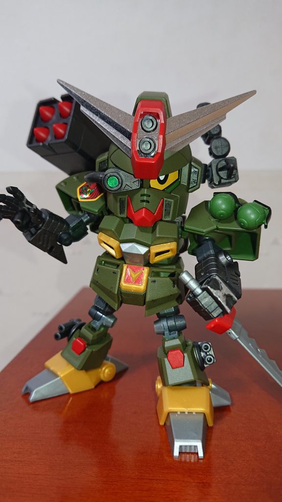 今回は手の甲のナックルをシルバーで塗装してメリケンっぽく。１体目のリペイントはこちら↓https://gumpla.jp/sd/981911