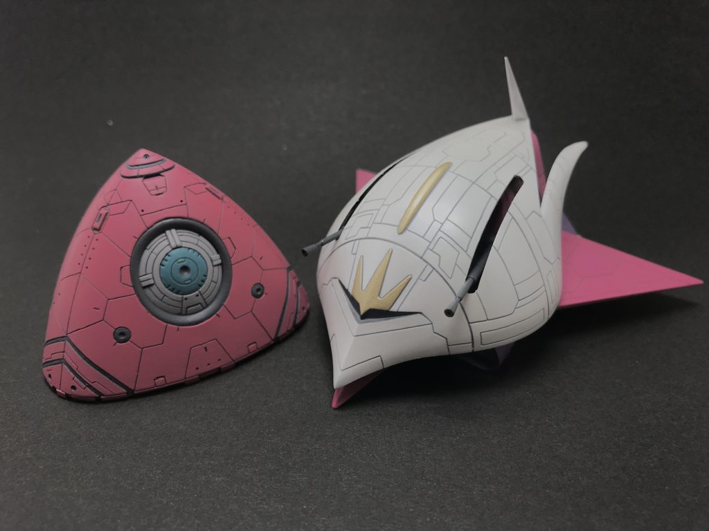 ▲大昔作ったハマーン専用エルメスと一枚 サイズ感が近い