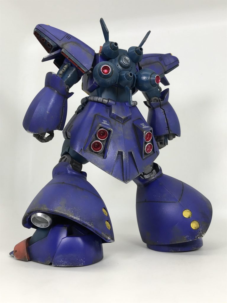 お尻はデカい方が良いに決まっている😤あ…脚のバーニア内側塗り忘れ…映画観ながらだとこうなります😑