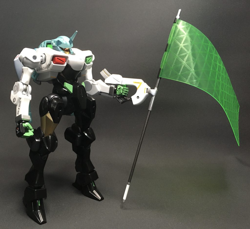 …さて続いては騎乗MSのザウォート。若干の軽量化と上記理由によるカラーリング変更以外はほぼ学園仕様のまま。ビームガンは殺傷性の無いビームフラッグ発生器へとデチューンされている。