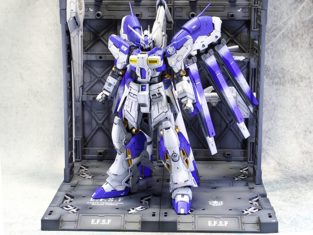 RG Hi-νガンダム–4枚目/制作者：gunplacraft