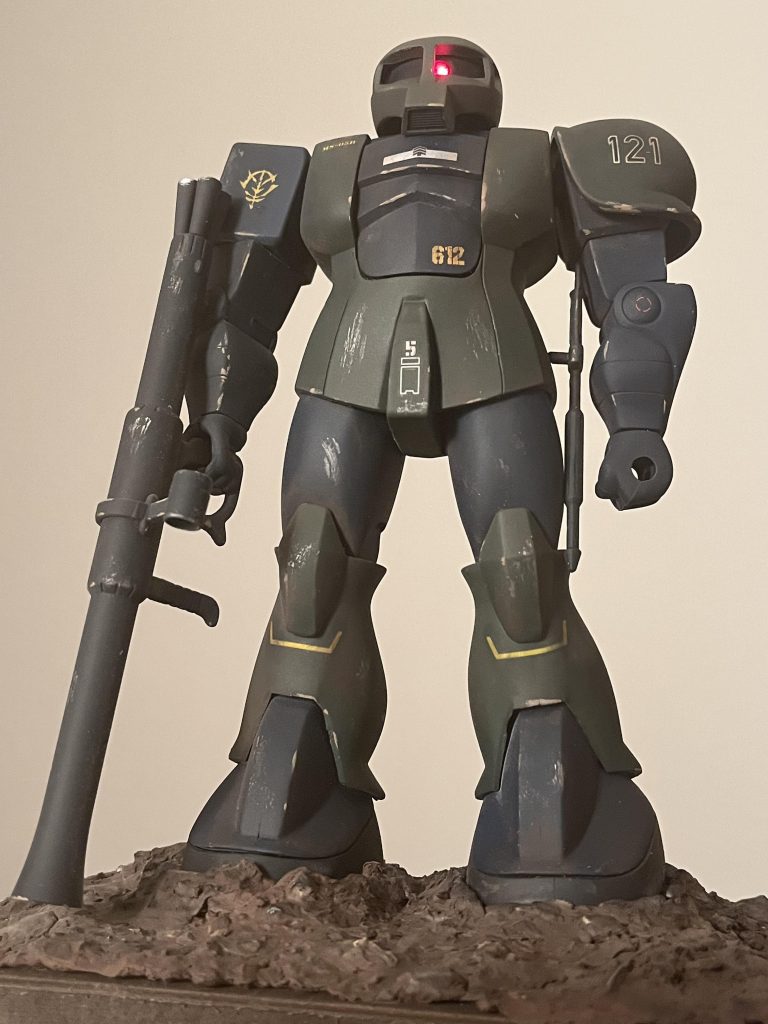 土台は100均の小物入れにコルッキーで簡単に。