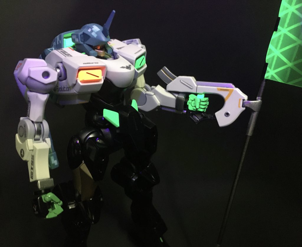 なお、こちらも控え目ではあるがそこはかとなく光る模様。ビコーンビコーンにしてあげる【してやんよ】。