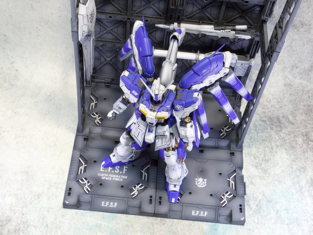 RG Hi-νガンダム–5枚目/制作者：gunplacraft