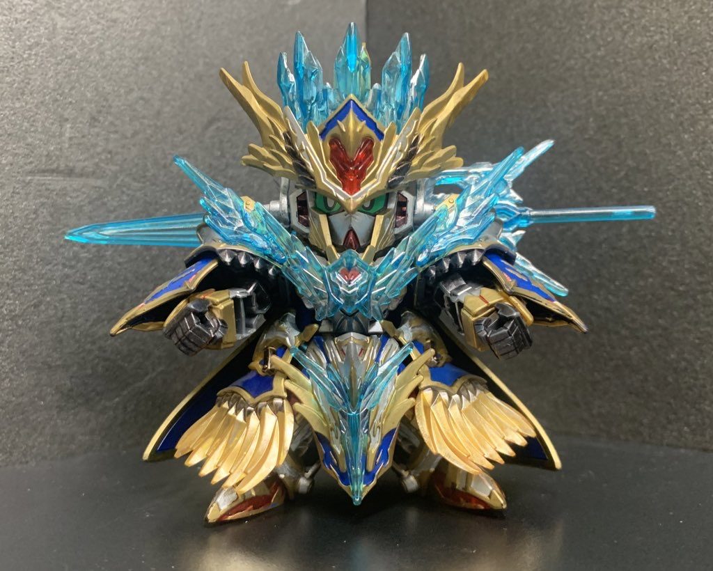 アーサーガンダムMk-Ⅲ–3枚目/制作者：サキサカユガミ