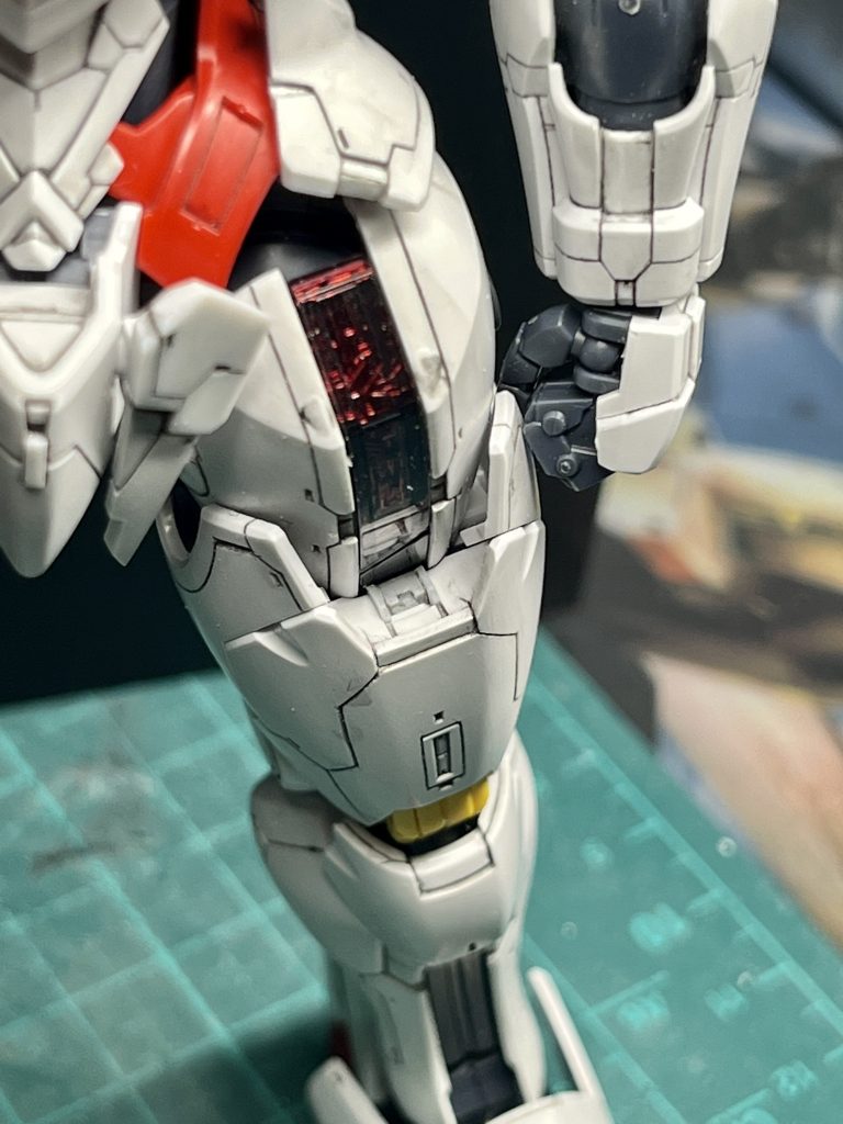 膝にもメカディテール埋めました