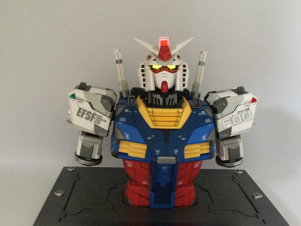 トップコート前に、目を光らせて見ました‼️