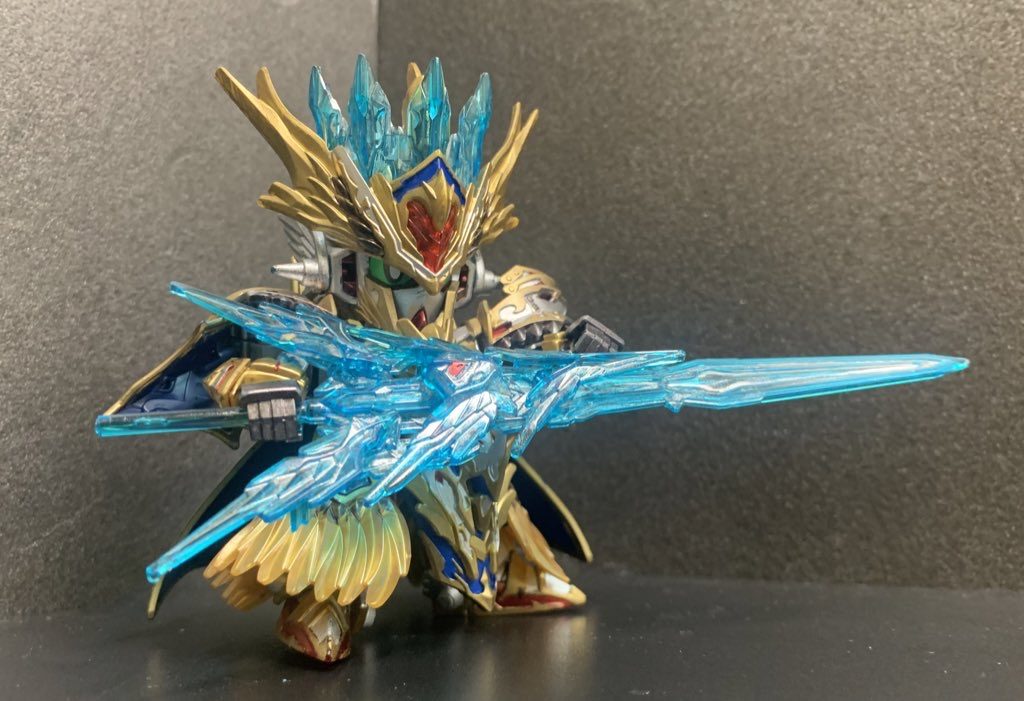 アーサーガンダムMk-Ⅲ–2枚目/制作者：サキサカユガミ