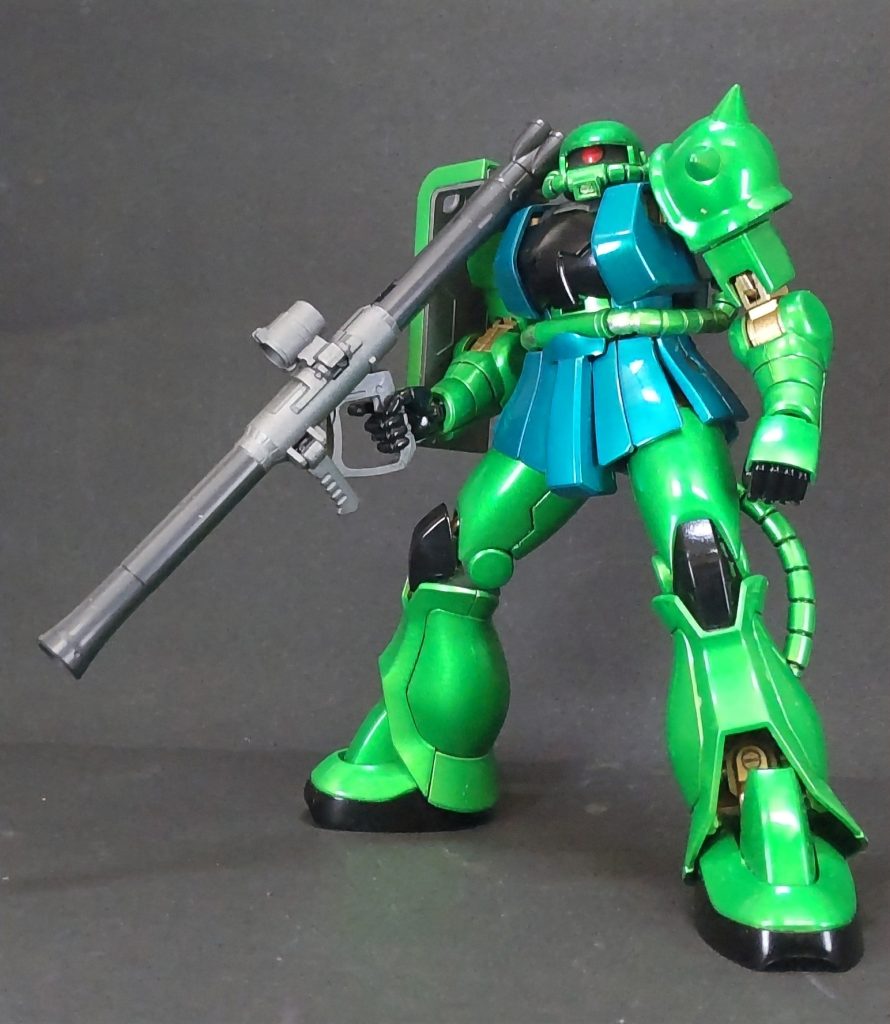 HG ザクⅡ–4枚目/制作者：三代目和菓子屋