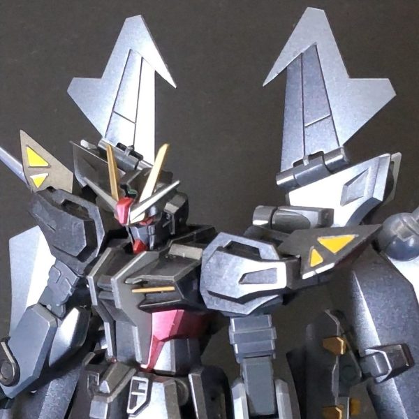 HG ストライクノアール