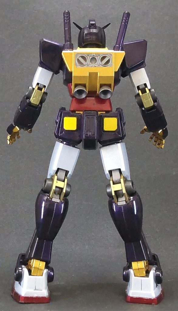 HG ガンダム–3枚目/制作者：三代目和菓子屋