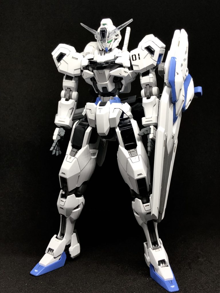 前作HGエアリアルと、カラーと武装を統一しています。青色はガンダムカラー/MSブルー。デカールは連邦系ガンダムデカールの余りです。