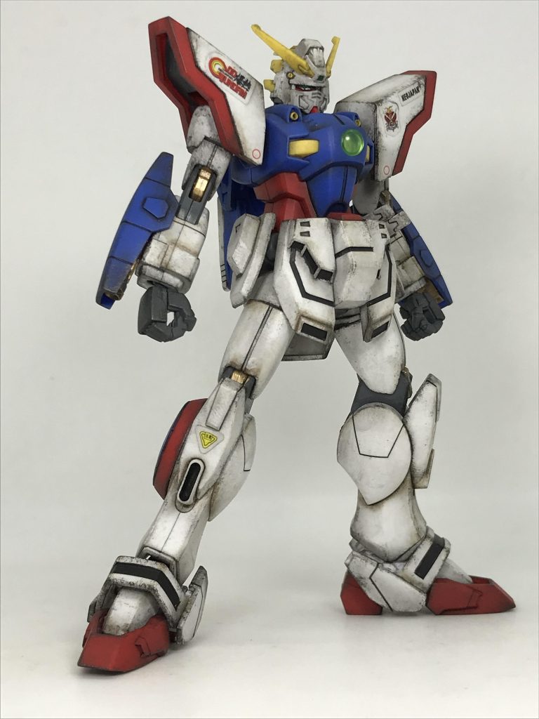 俺のこの手が塗料で汚れる