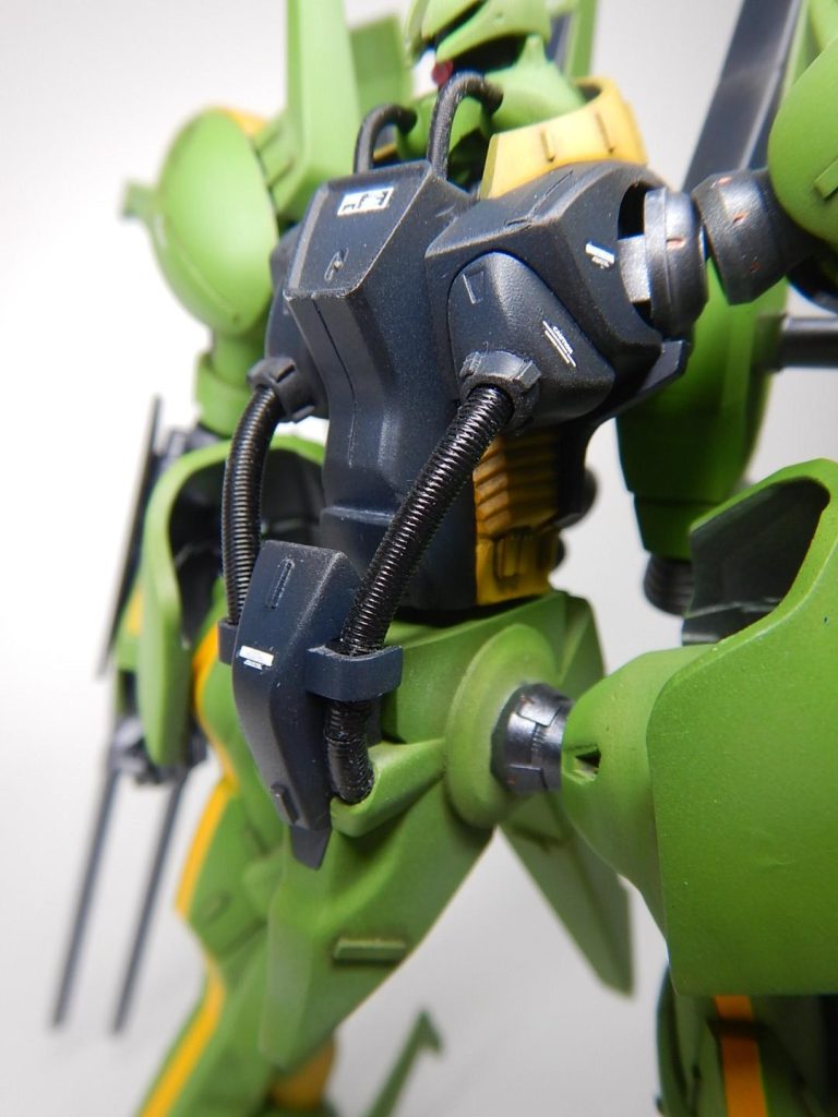 パイプ類はWAVEのAスプリングにターナーのラバーペイントを塗ったもの。この頃から使い始めました。