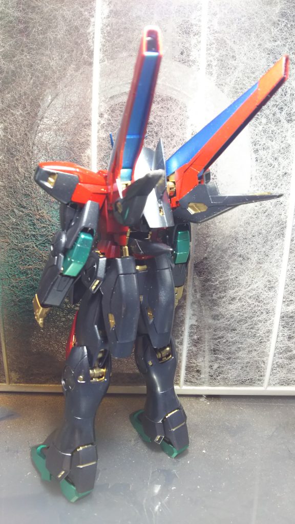 V2ガンダム　全塗装　オリジナルカラー–4枚目/制作者：t.u.n.e