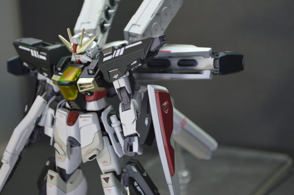 ブックオフで購入した組み立て済みのDXに、自作したディバイダーを取り付けてみました。組み立て済み中古品のため欠品していたり破損していたので、その辺りを補う工作もしました。