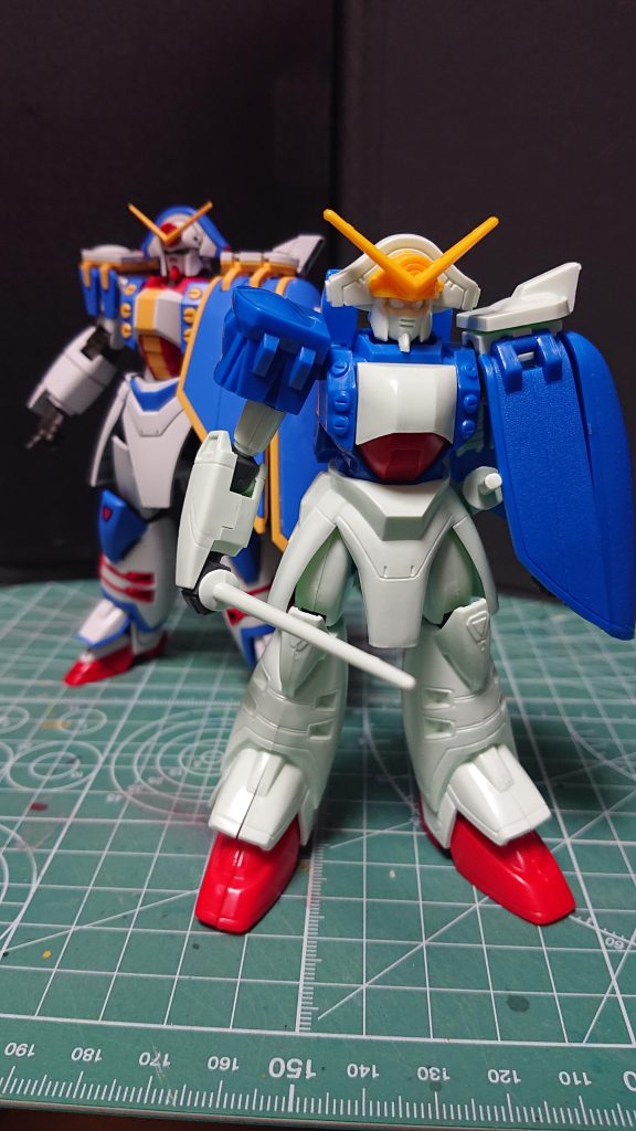 RGゴッドガンダム発売時に再販された旧キットも購入してました。Gガンキットは腰が回らなかったものもあり、ちょっと癖がありましたね。ゴッドと並べる改造用に確保してましたが、プレバン枠で出てくれるとは・・・放送当時は買えなかったキットだったので、これはこれで保管しておこうと思います。マックスターは出遅れてしまったので、こちらも再販にかけようと思います。最後までご覧いただきありがとうございました。